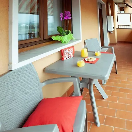 Sofia Apartment *